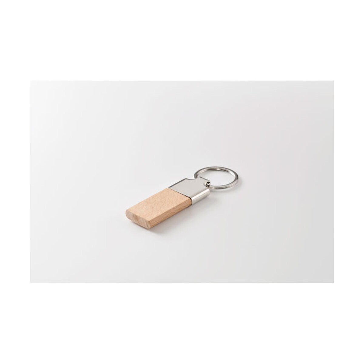 Brelok z drewna kauczukowego LLAVING mo2484-40-detail