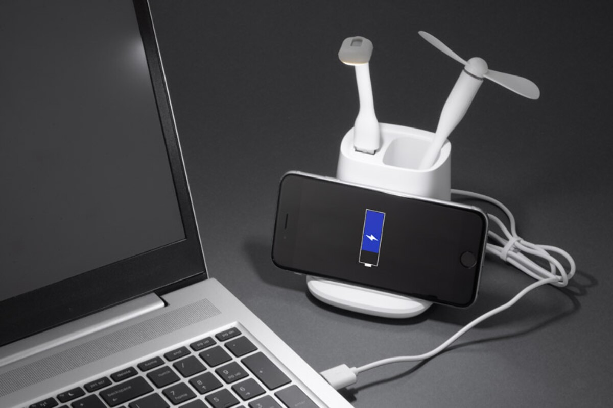 Przybornik z ładowarką indukcyjną (5W) BERGO II 09167-01_m