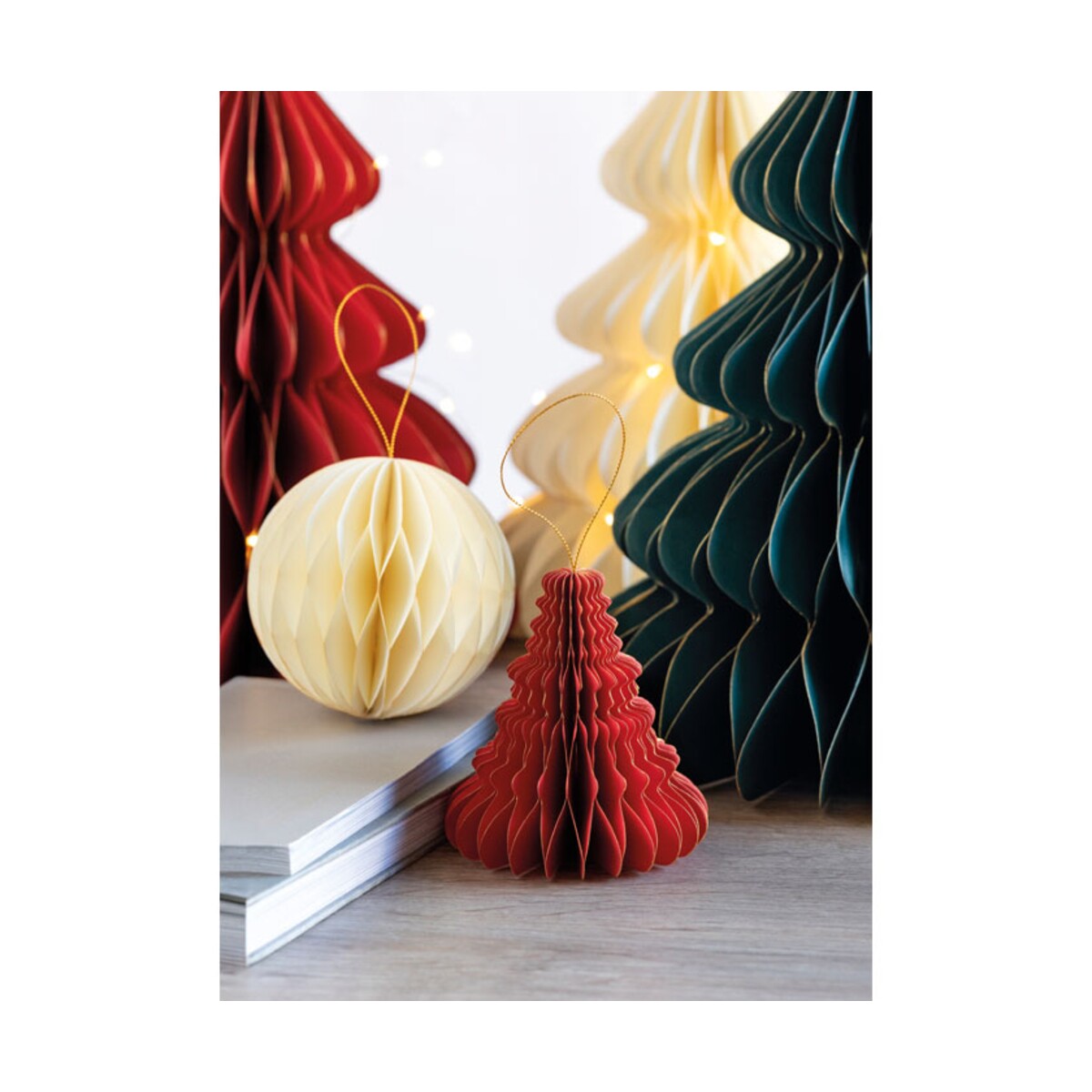Papierowa zawieszka na choinkę HARMOTREE cx1577-05-ambiant