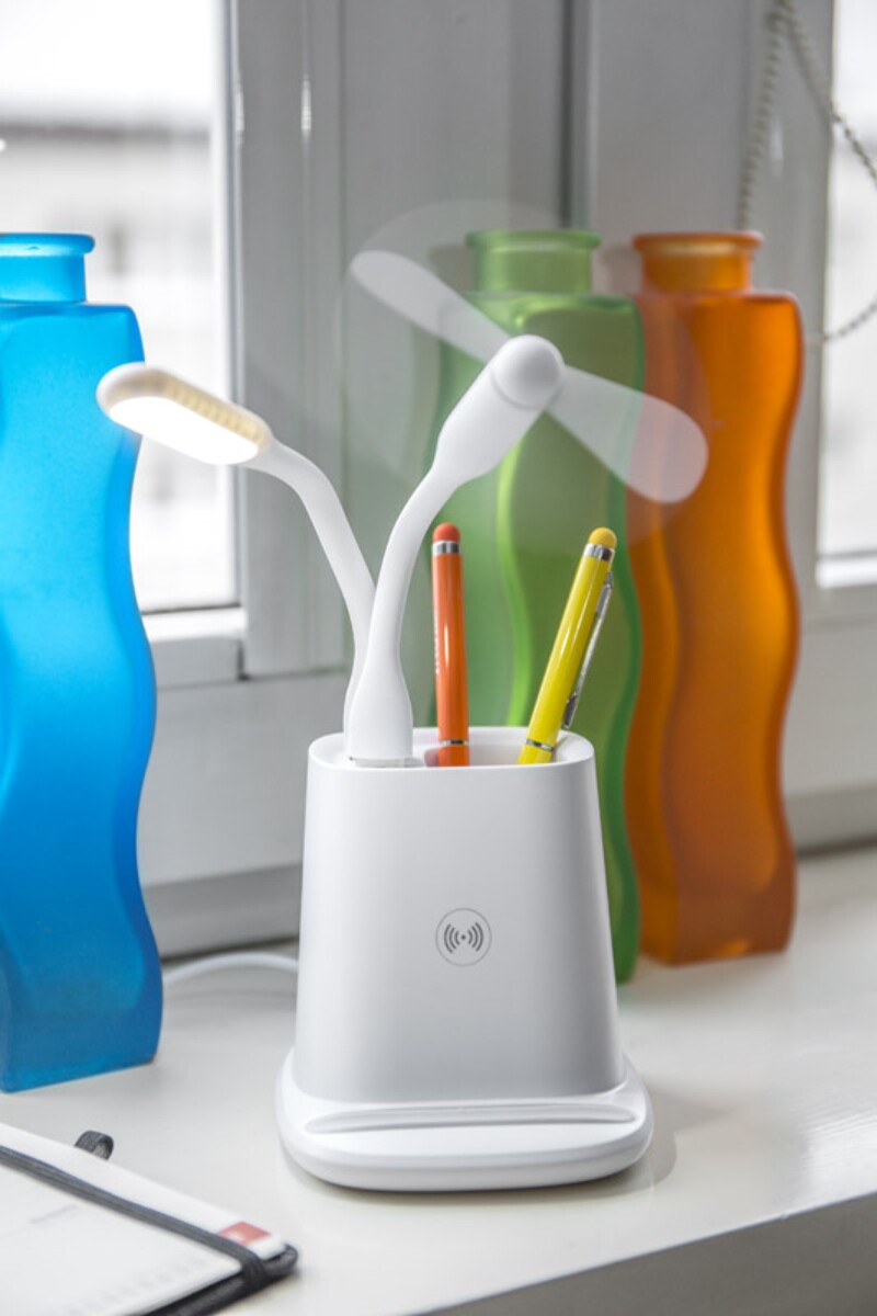 Przybornik z ładowarką indukcyjną BERGO 09131-01_l