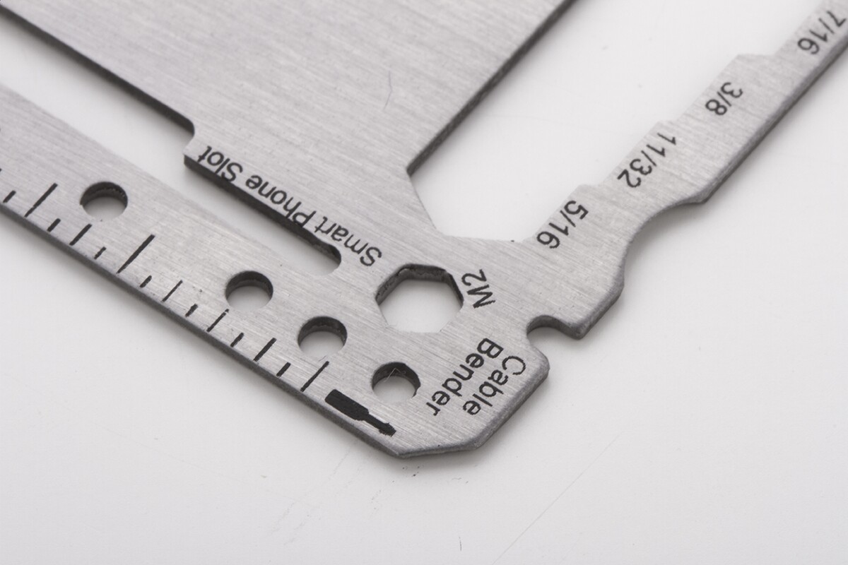 Willys multitool AP808049-21__DG3