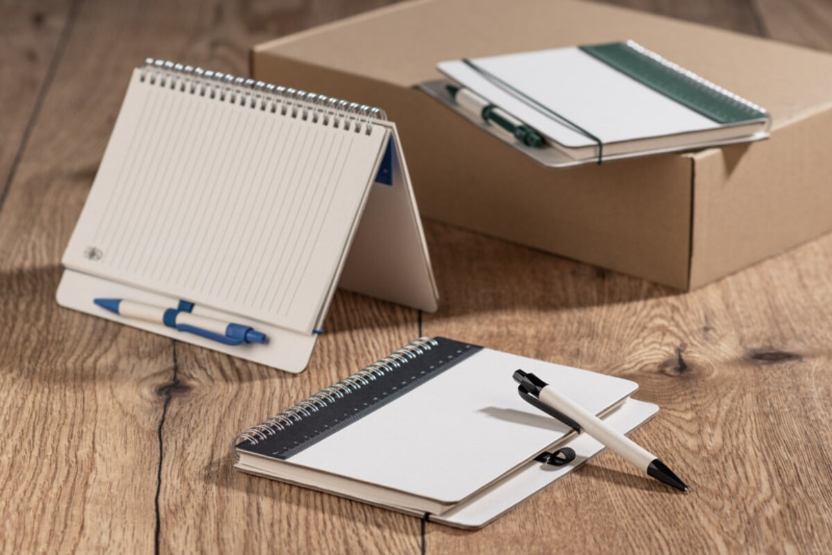 Notes z linjką i długopisem REGALI 18013-02_l