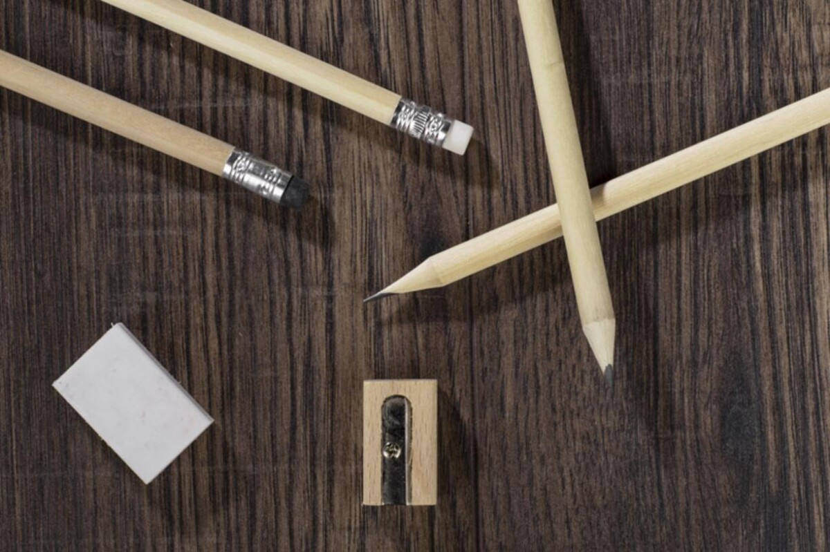 Ołówek z gumką STUDENT 19812-01_l