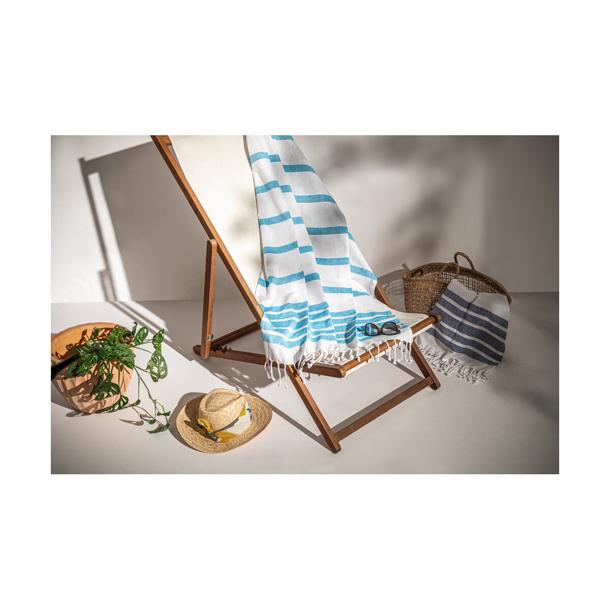 SARDENHA. Ręcznik plażowy z bawełny (70% z recyklingu) i poliestru (30% z recyklingu) (180 g/m²) 99159_amb