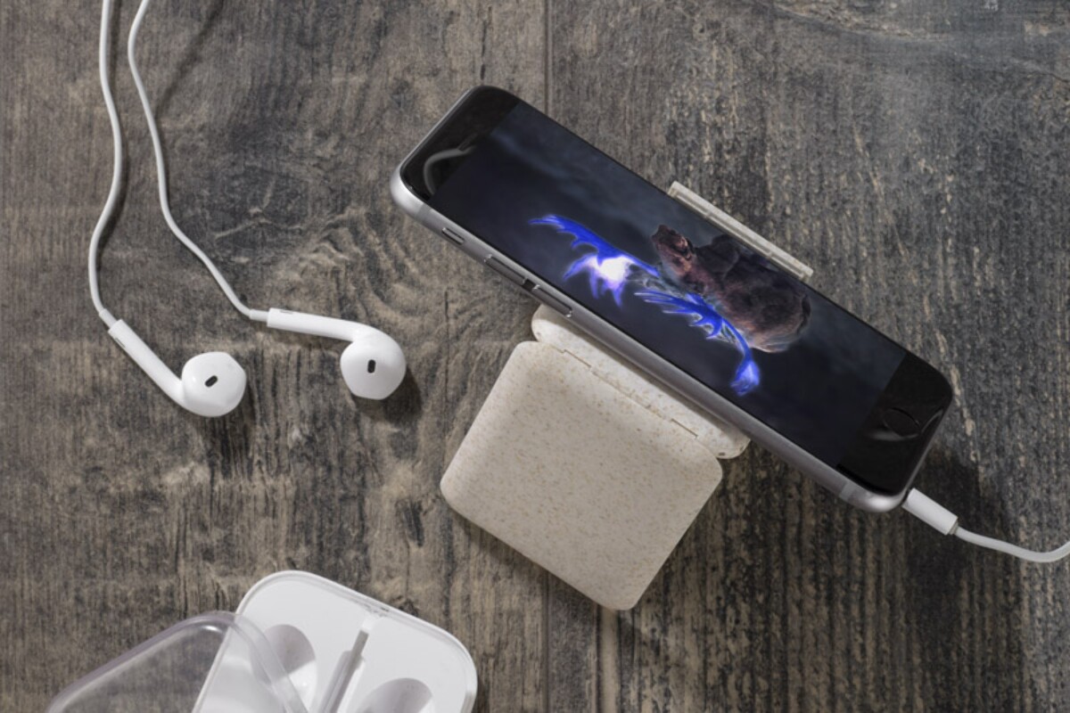 Stojak do telefonu z kablami do ładowania OLIN 09137-17_n