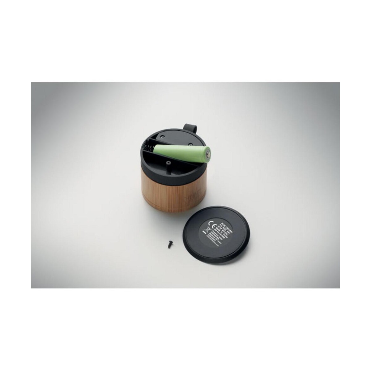 5.1 Głośnik bezprzewodowy RECAR BAMBOO mo2801-40-side