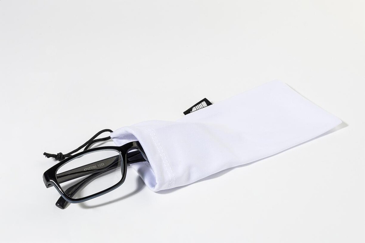 Pousun Etui na okulary przeciwsłoneczne RPET AP800644-01__DG1