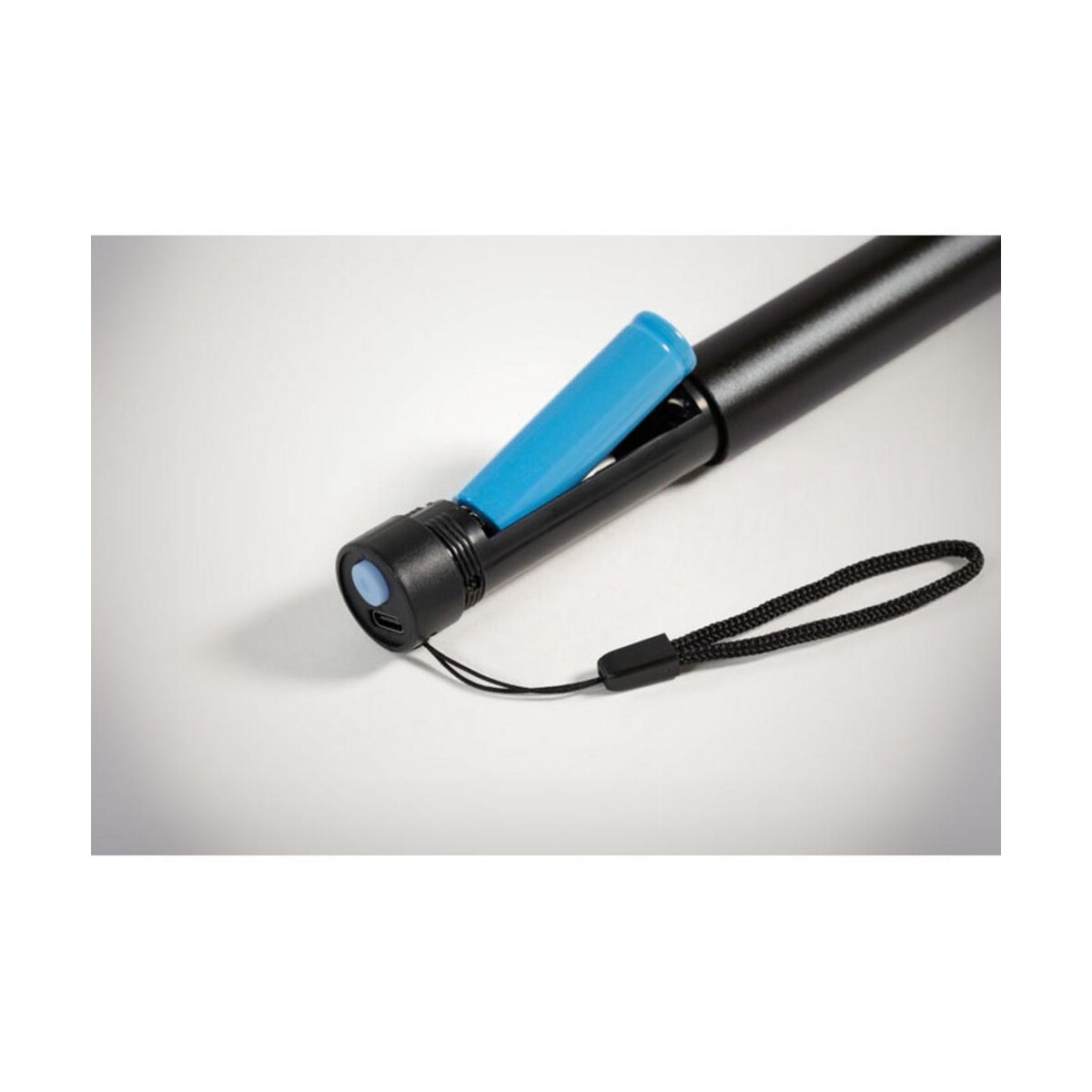 Latarka aluminiowa LUME mo2786-03-ambiant