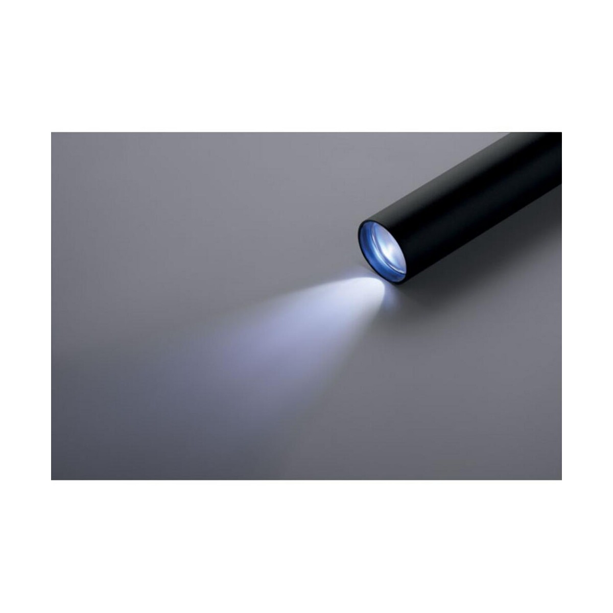 Latarka aluminiowa LUME mo2786-03-open