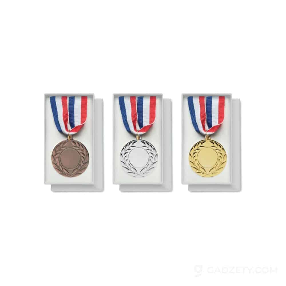 Medal Winner, żelazny z paskiem poliestrowym